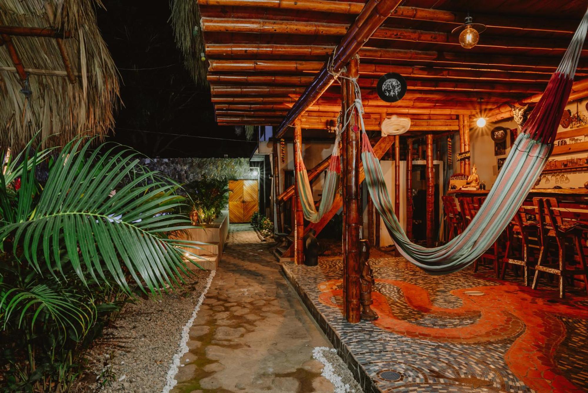 Kasakola Hotel Palomino Exterior photo